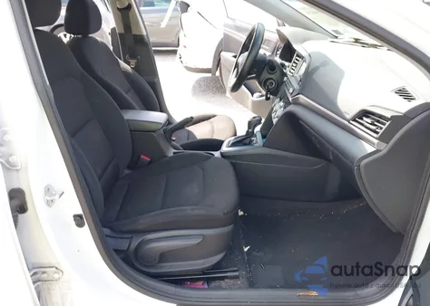 2019 Hyundai Elantra Se из США, поврежденный, VIN 5NPD74LF6KH429153